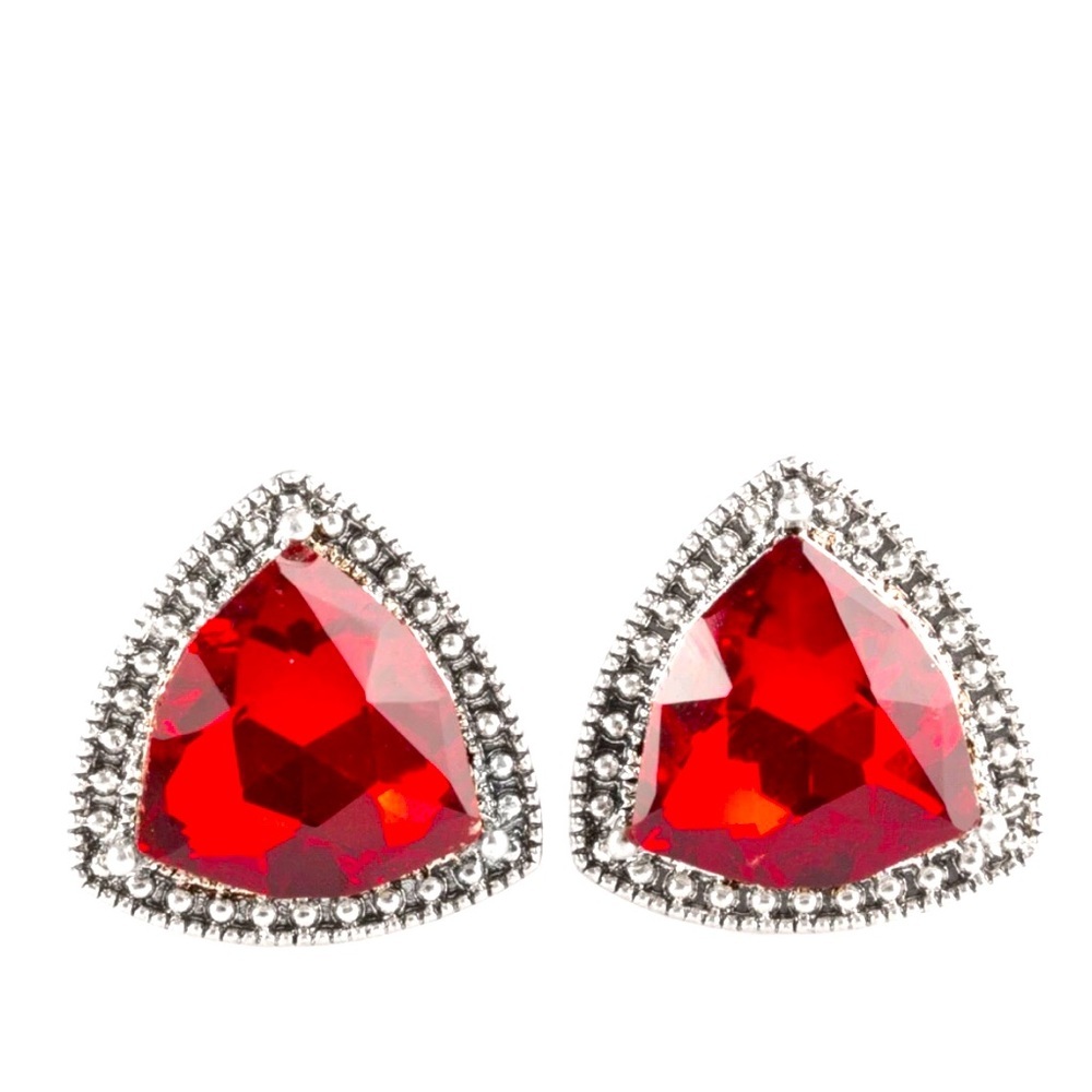 Daringly Duchess - Red Clip-On Earrings